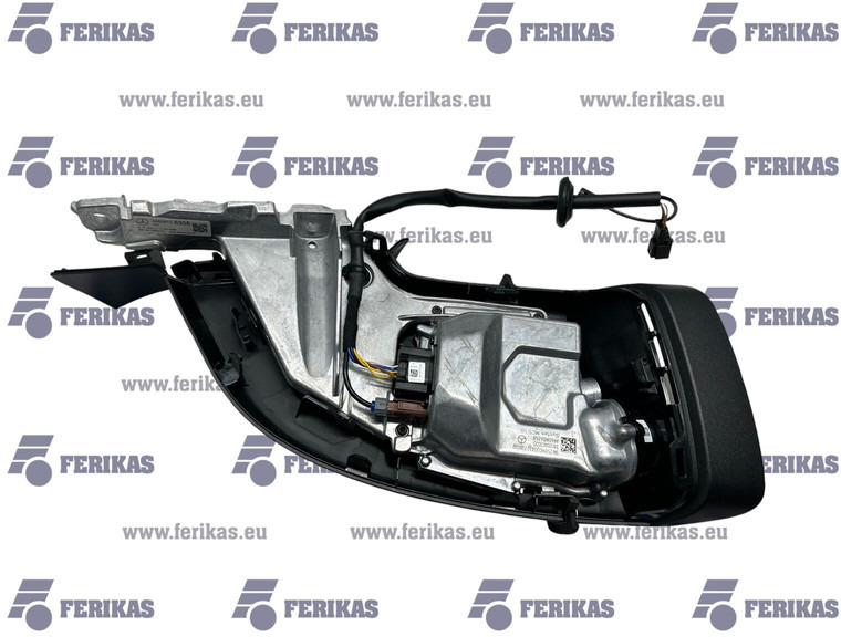 Mercedes-Benz rear view camera, left side - Rétroviseur pour Camion: photos 1 Mercedes-Benz rear view camera, left side - Rétroviseur pour Camion: photos 1