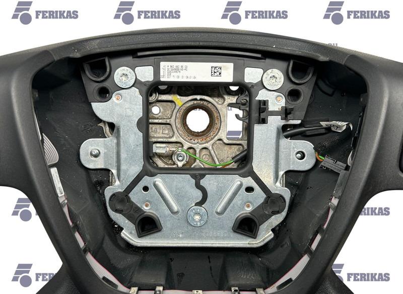 Mercedes-Benz steering wheel - Volant pour Camion: photos 5 Mercedes-Benz steering wheel - Volant pour Camion: photos 5