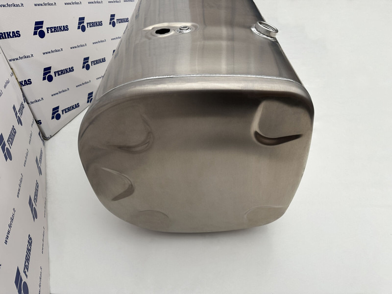 Scania New aluminum fuel tank 525L - Réservoir de carburant pour Camion: photos 5 Scania New aluminum fuel tank 525L - Réservoir de carburant pour Camion: photos 5