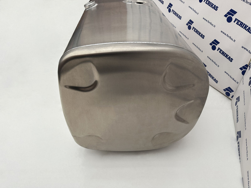 Scania New aluminum fuel tank 525L - Réservoir de carburant pour Camion: photos 3 Scania New aluminum fuel tank 525L - Réservoir de carburant pour Camion: photos 3