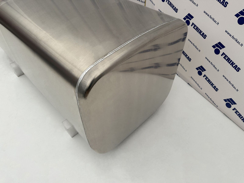 Scania New aluminum fuel tank 700L - Réservoir de carburant pour Camion: photos 2 Scania New aluminum fuel tank 700L - Réservoir de carburant pour Camion: photos 2