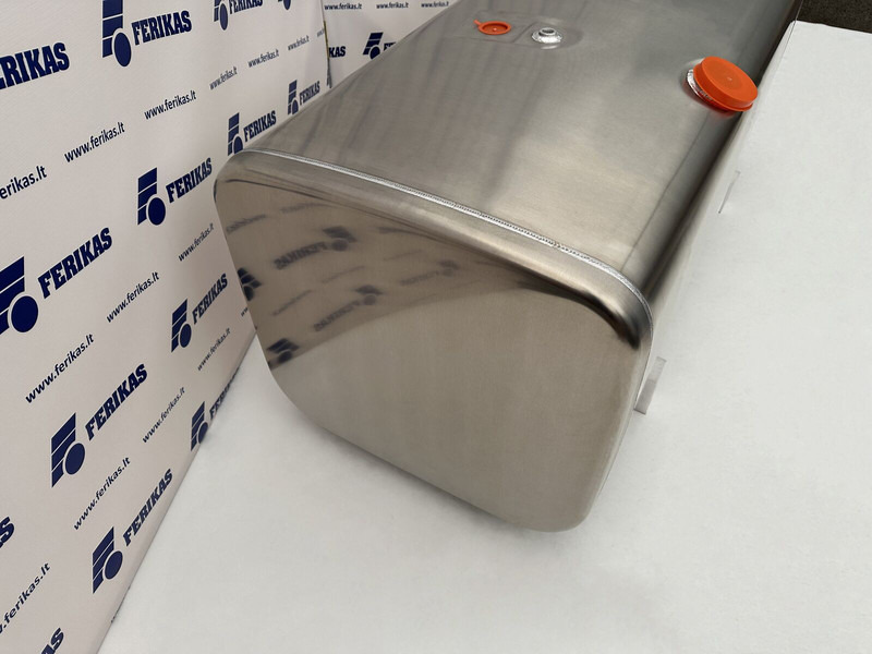 Scania New aluminum fuel tank 700L - Réservoir de carburant pour Camion: photos 3 Scania New aluminum fuel tank 700L - Réservoir de carburant pour Camion: photos 3