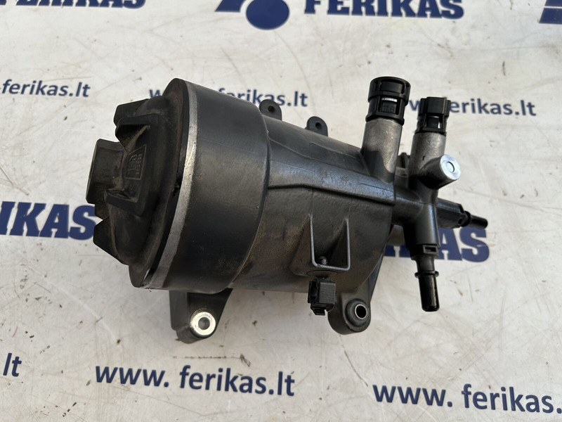 Scania fuel filter housing - Filtre à carburant pour Camion: photos 1 Scania fuel filter housing - Filtre à carburant pour Camion: photos 1