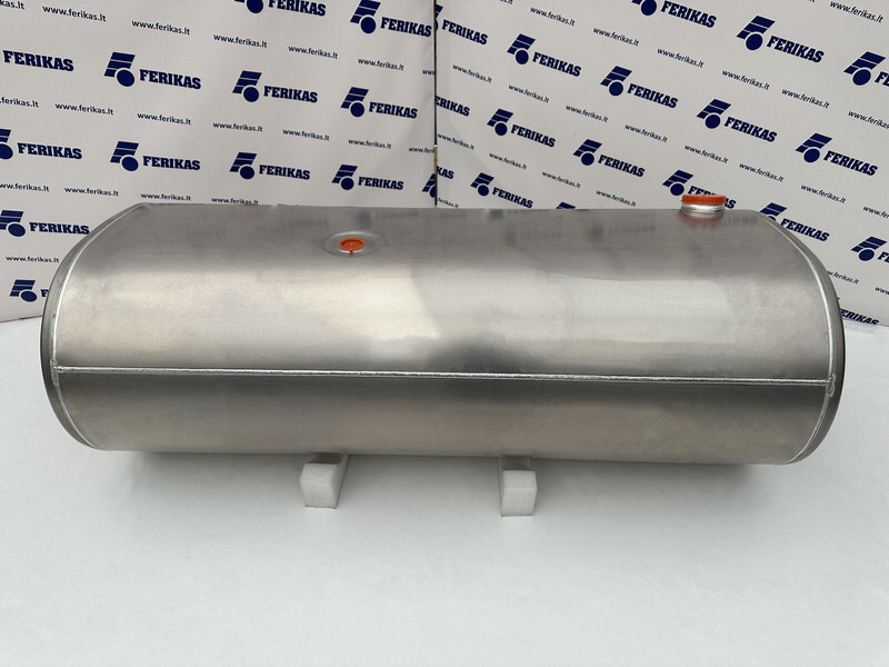 Volvo - Réservoir de carburant pour Camion: photos 5 Volvo - Réservoir de carburant pour Camion: photos 5