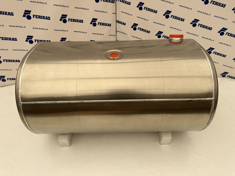 Volvo New aluminum fuel 530L - Réservoir de carburant pour Camion: photos 5 Volvo New aluminum fuel 530L - Réservoir de carburant pour Camion: photos 5