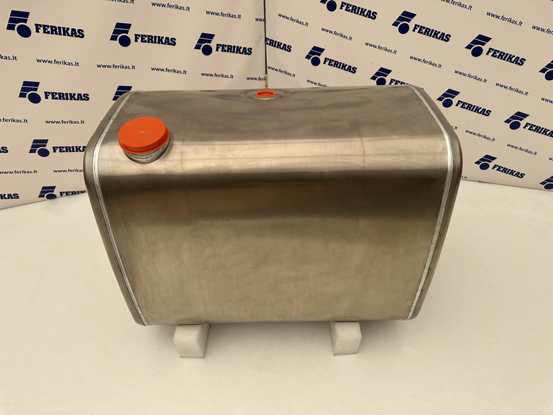 Volvo New aluminum fuel tank 365L - Réservoir de carburant pour Camion: photos 1 Volvo New aluminum fuel tank 365L - Réservoir de carburant pour Camion: photos 1