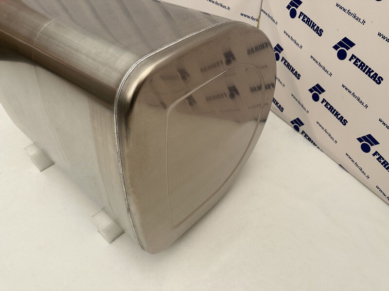 Volvo New aluminum fuel tank 400L - Réservoir de carburant pour Camion: photos 3 Volvo New aluminum fuel tank 400L - Réservoir de carburant pour Camion: photos 3