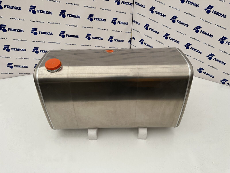 Volvo New aluminum fuel tank 490L - Réservoir de carburant pour Camion: photos 1 Volvo New aluminum fuel tank 490L - Réservoir de carburant pour Camion: photos 1