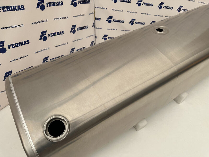 Volvo New aluminum fuel tank 625L - Réservoir de carburant pour Camion: photos 4 Volvo New aluminum fuel tank 625L - Réservoir de carburant pour Camion: photos 4