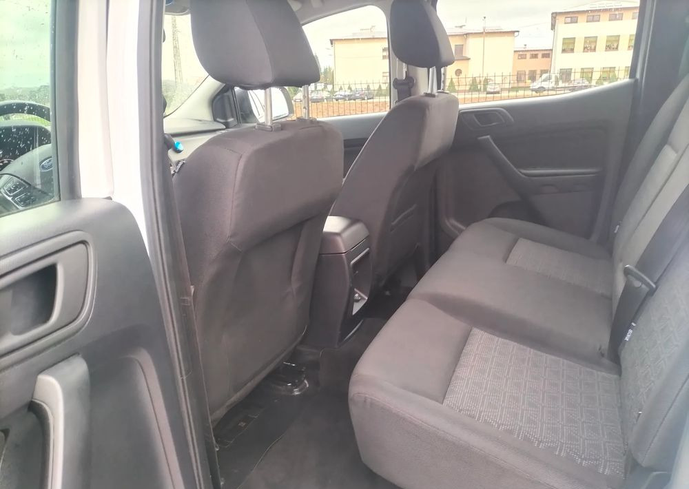 Pick-up Ford Ranger 4x4 2.0 TDCI Straż strażacki pożarniczy ratowniczy pickup (Amarok, Navara, L200, Hilux): photos 7 Pick-up Ford Ranger 4x4 2.0 TDCI Straż strażacki pożarniczy ratowniczy pickup (Amarok, Navara, L200, Hilux): photos 7