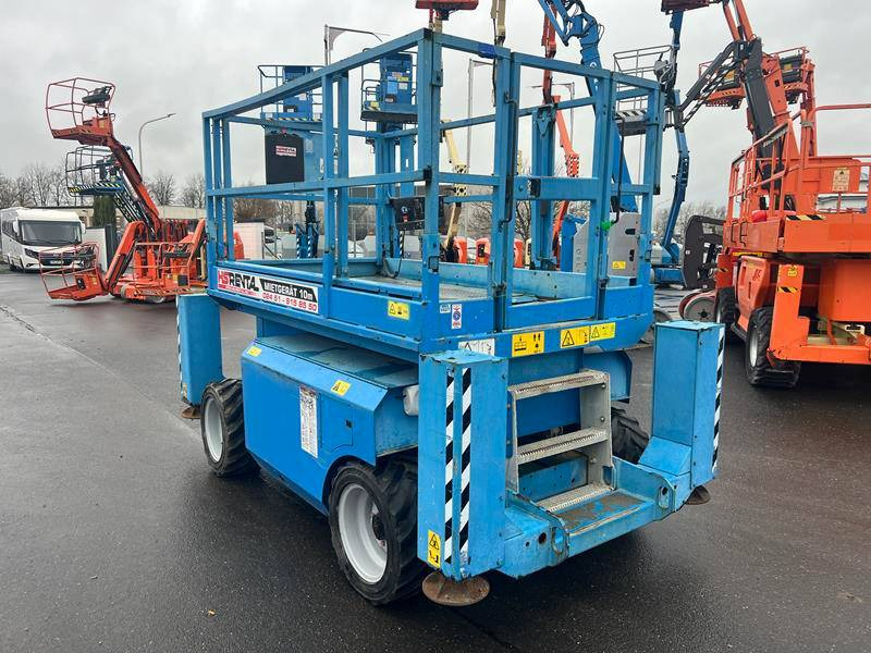 Nacelle ciseaux Genie GS2668 RT diesel 4x4 10m (1527): photos 9