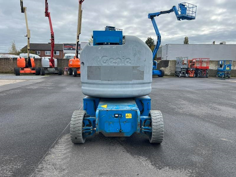Genie Z40/23 NRJ elektro 14m (1825) - Nacelle articulée: photos 4 Genie Z40/23 NRJ elektro 14m (1825) - Nacelle articulée: photos 4