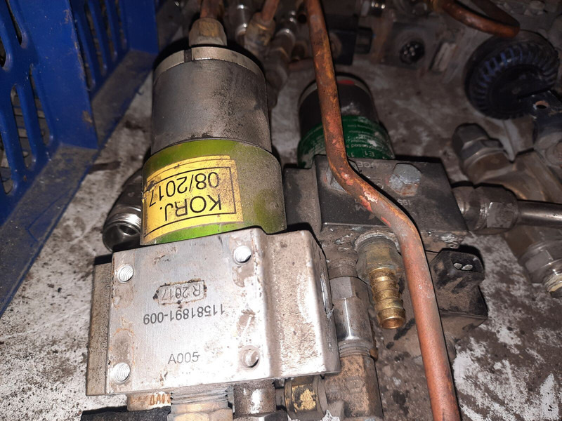 MAN E51.13111-6036 газовый редуктор - Préparation du carburant: photos 2 MAN E51.13111-6036 газовый редуктор - Préparation du carburant: photos 2