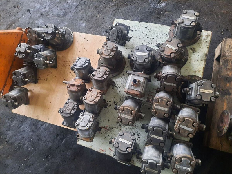 MAN REXROTH . R901001426 FD. 3026 ( 58727) ) - Pompe à huile: photos 4 MAN REXROTH . R901001426 FD. 3026 ( 58727) ) - Pompe à huile: photos 4