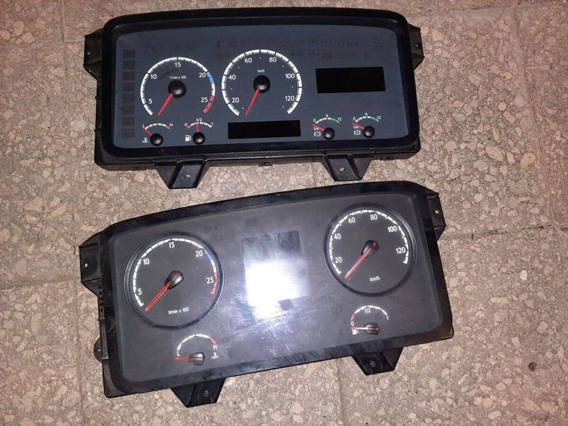 Scania МАН .Ивеко. Вольво. Рено. - Panel de instrumentos: photos 4 Scania МАН .Ивеко. Вольво. Рено. - Panel de instrumentos: photos 4