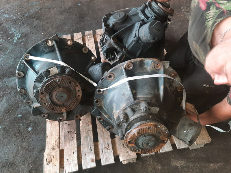 Scania R780.\ R761.\R750 .\ R660.\R642 / - Différentiel: photos 3 Scania R780.\ R761.\R750 .\ R660.\R642 / - Différentiel: photos 3