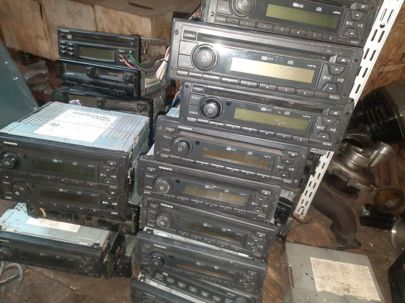 Système électrique neuf Volvo Video system x-dmr 8 R8 Compact RJ45: photos 8 Système électrique neuf Volvo Video system x-dmr 8 R8 Compact RJ45: photos 8