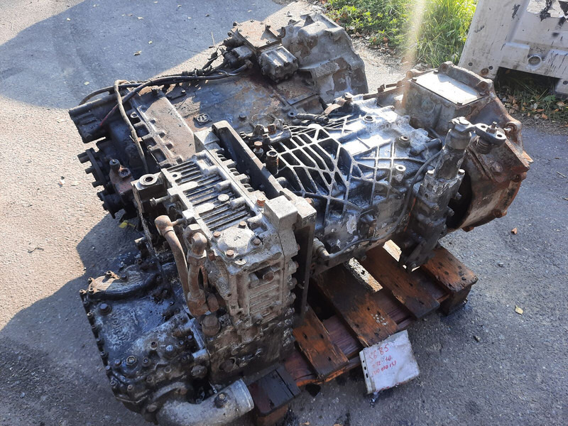 ZF 16S130 .8S180IT . 6S150C. 8S140 IT.6S80+GV80/ 6S90/ S5-24-3 / 6S - Boîte de vitesse: photos 3 ZF 16S130 .8S180IT . 6S150C. 8S140 IT.6S80+GV80/ 6S90/ S5-24-3 / 6S - Boîte de vitesse: photos 3