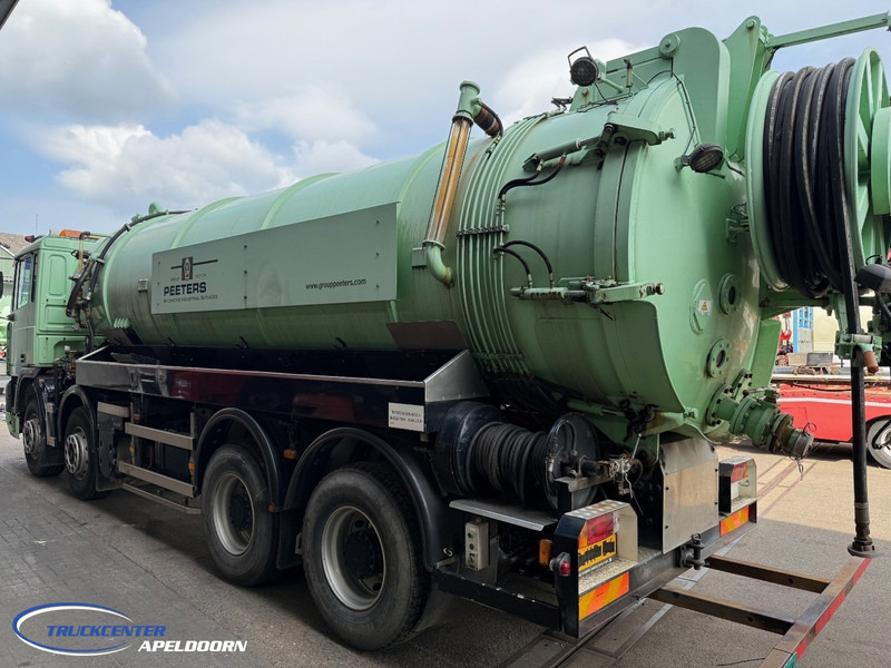 DAF XF 95.360 20400 Liter, 8x4 Steel springs - Camion vidangeur: photos 4 DAF XF 95.360 20400 Liter, 8x4 Steel springs - Camion vidangeur: photos 4