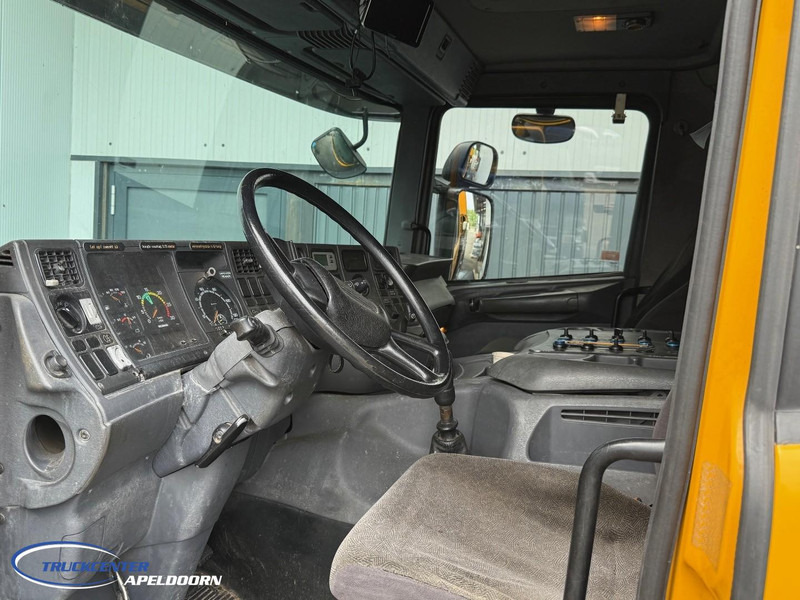 Scania P114GB8X2/4 NA 340 Tussenbak ontbreekt - Camion vidangeur: photos 4 Scania P114GB8X2/4 NA 340 Tussenbak ontbreekt - Camion vidangeur: photos 4