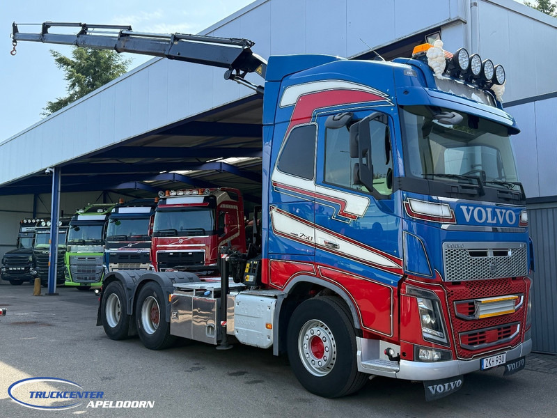 Volvo FH 750 6x2, Palfinger PK 18002 - Tracteur routier: photos 1 Volvo FH 750 6x2, Palfinger PK 18002 - Tracteur routier: photos 1
