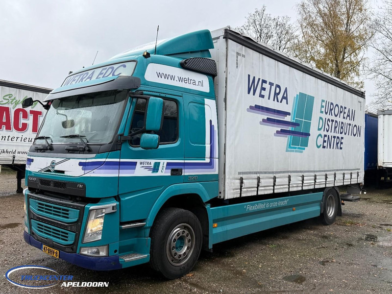 Volvo FM Schuifdak, Laadklep, Globetrotter - Camion à rideaux coulissants: photos 2 Volvo FM Schuifdak, Laadklep, Globetrotter - Camion à rideaux coulissants: photos 2