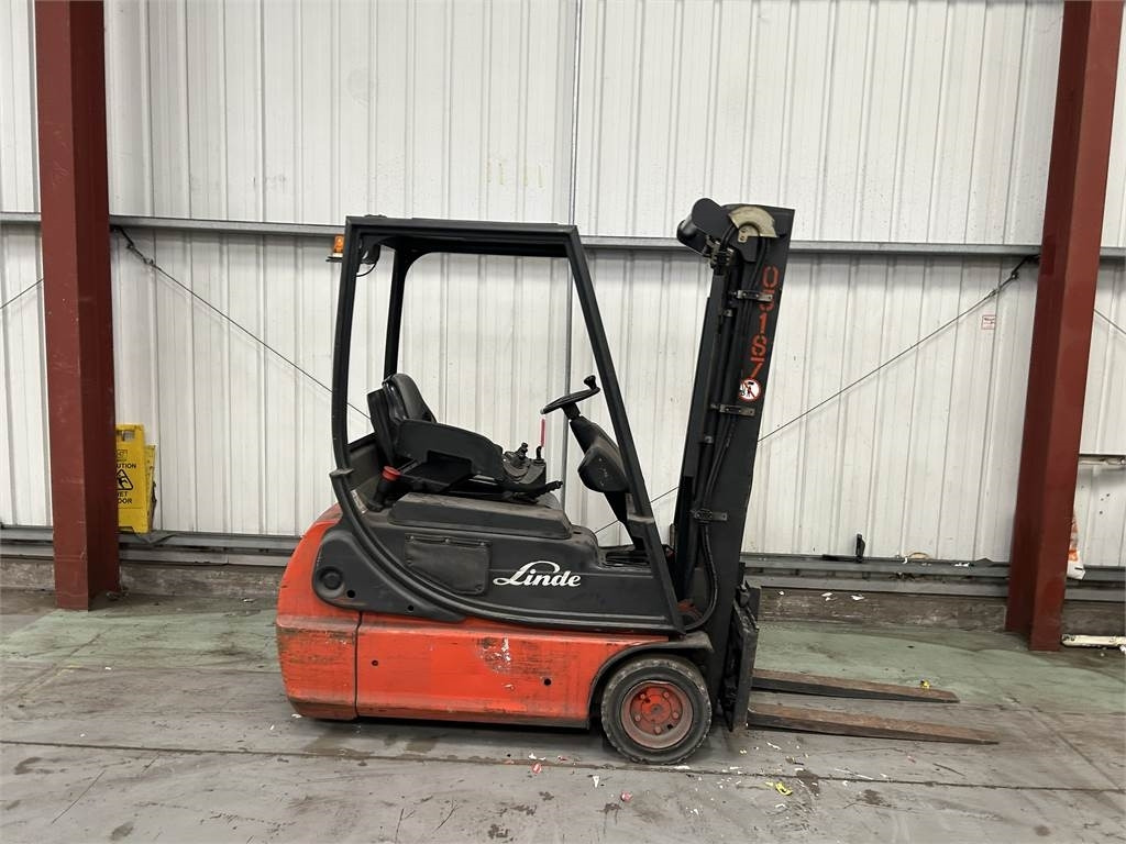 Linde E16C-02 - Chariot élévateur électrique: photos 5 Linde E16C-02 - Chariot élévateur électrique: photos 5