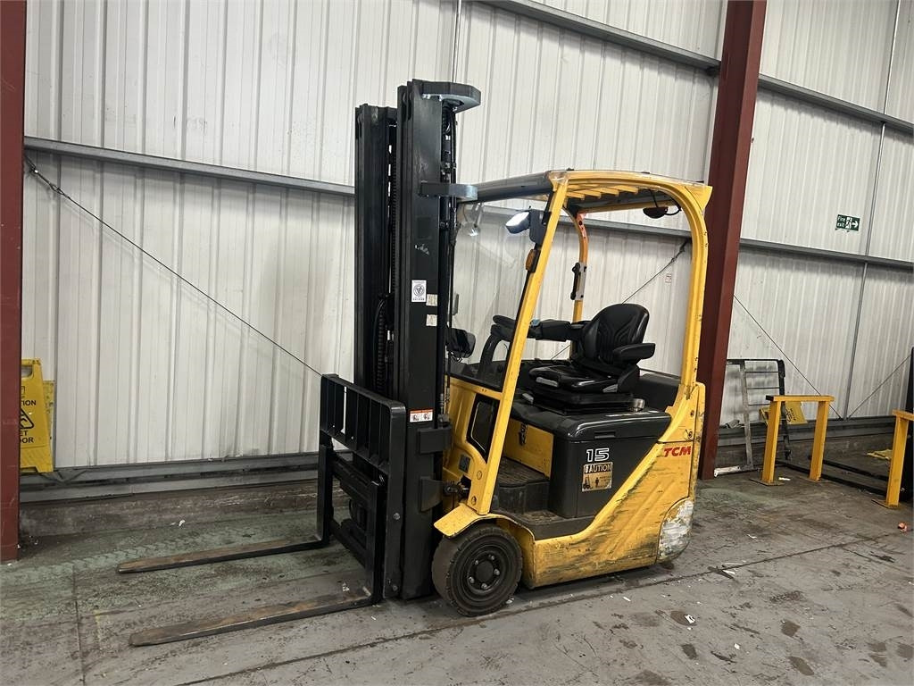 TCM AS2N1L1Q  - Chariot élévateur électrique: photos 2 TCM AS2N1L1Q  - Chariot élévateur électrique: photos 2