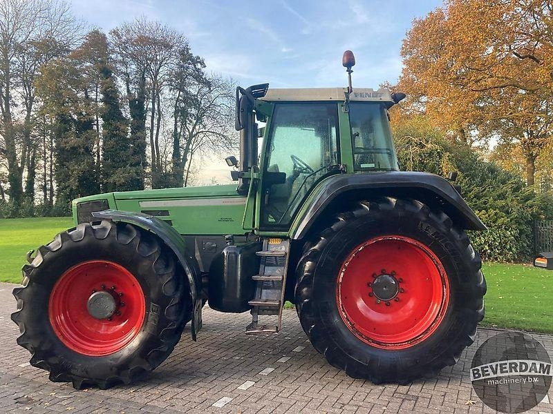 Fendt Favorit 824 - Tracteur agricole: photos 2 Fendt Favorit 824 - Tracteur agricole: photos 2