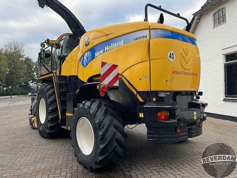 New Holland FR9090  - Machine agricole: photos 3 New Holland FR9090  - Machine agricole: photos 3