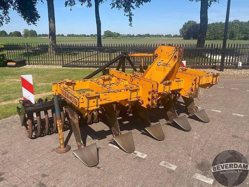 Veenhuis woeler met packer - Charrue: photos 1 Veenhuis woeler met packer - Charrue: photos 1