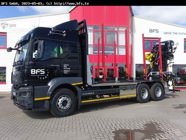 MAN TGS (TG3) 33.510 6x4 BL CH Loglift Holzladekran - Camion grumier: photos 2 MAN TGS (TG3) 33.510 6x4 BL CH Loglift Holzladekran - Camion grumier: photos 2