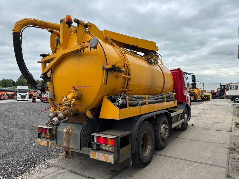 DAF CF 75.250 6X2 EURO 3 VACUUM CLEANER - Camion vidangeur: photos 4 DAF CF 75.250 6X2 EURO 3 VACUUM CLEANER - Camion vidangeur: photos 4
