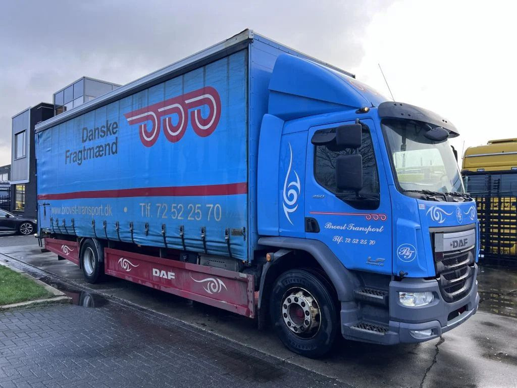 DAF LF 250 4X2 EURO 6 418.609km BOX 8.5mtr - Camion à rideaux coulissants: photos 3 DAF LF 250 4X2 EURO 6 418.609km BOX 8.5mtr - Camion à rideaux coulissants: photos 3