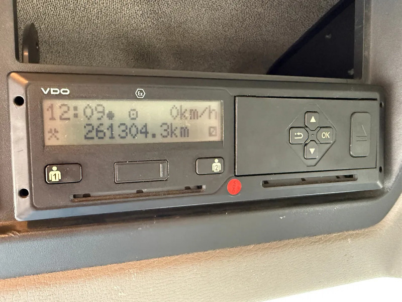 Benne à ordures ménagères DAF LF 55.220 6X2 + GEESINKNORBA GPM III v 14L22 / SPLIT: photos 16 Benne à ordures ménagères DAF LF 55.220 6X2 + GEESINKNORBA GPM III v 14L22 / SPLIT: photos 16