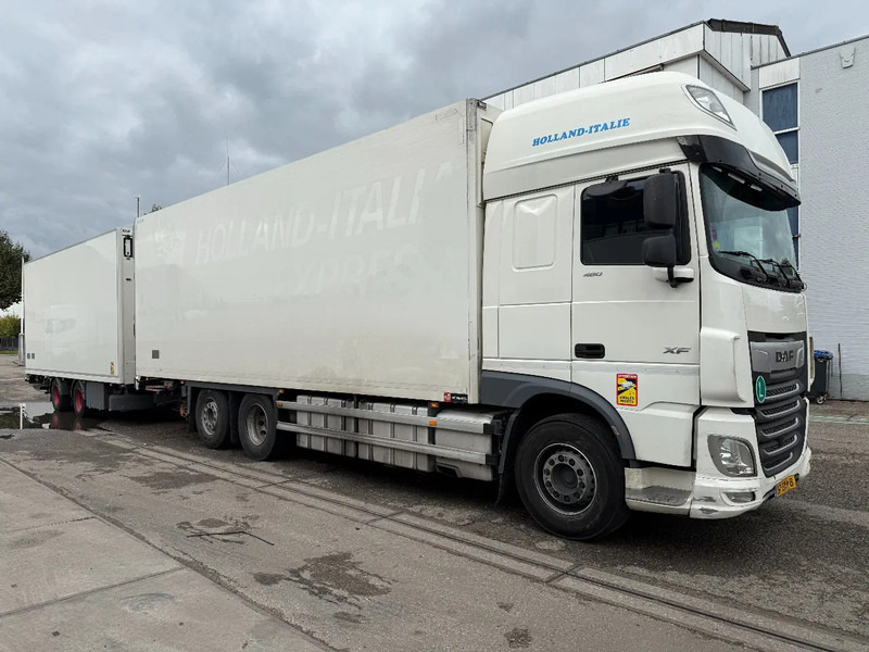 DAF XF 480 6X2 + 2 AXLE HANGER + TRS COOLING + DHOLLANDIA LIFT (2x) - Camion frigorifique: photos 3 DAF XF 480 6X2 + 2 AXLE HANGER + TRS COOLING + DHOLLANDIA LIFT (2x) - Camion frigorifique: photos 3