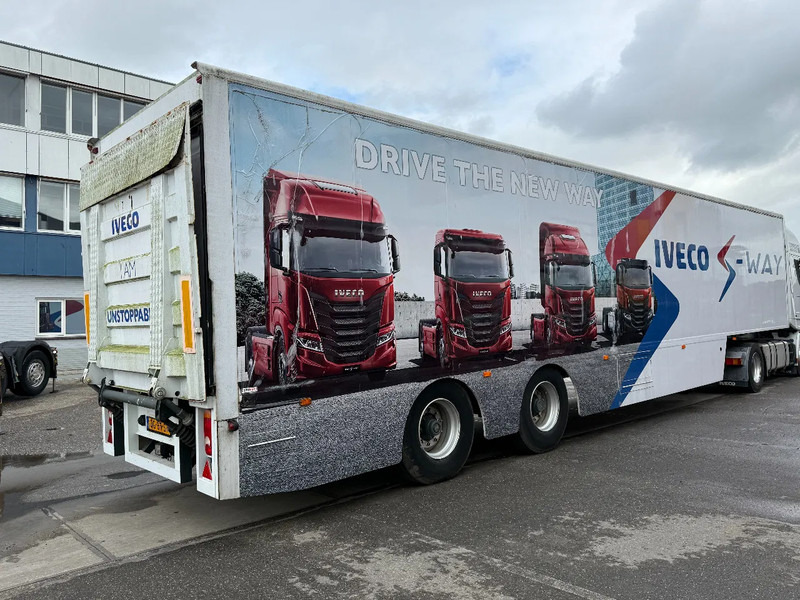 Fruehauf 2 AXLE + ZEPRO LOADLIFT (BUT DEFECT) - Semi-remorque fourgon: photos 3 Fruehauf 2 AXLE + ZEPRO LOADLIFT (BUT DEFECT) - Semi-remorque fourgon: photos 3