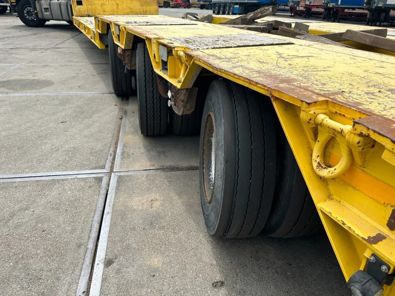 Goldhofer 3 AS GESTUURD REMOTE CONTROLE 1,2 M EXTENDABLE - Semi-remorque surbaissé: photos 3 Goldhofer 3 AS GESTUURD REMOTE CONTROLE 1,2 M EXTENDABLE - Semi-remorque surbaissé: photos 3