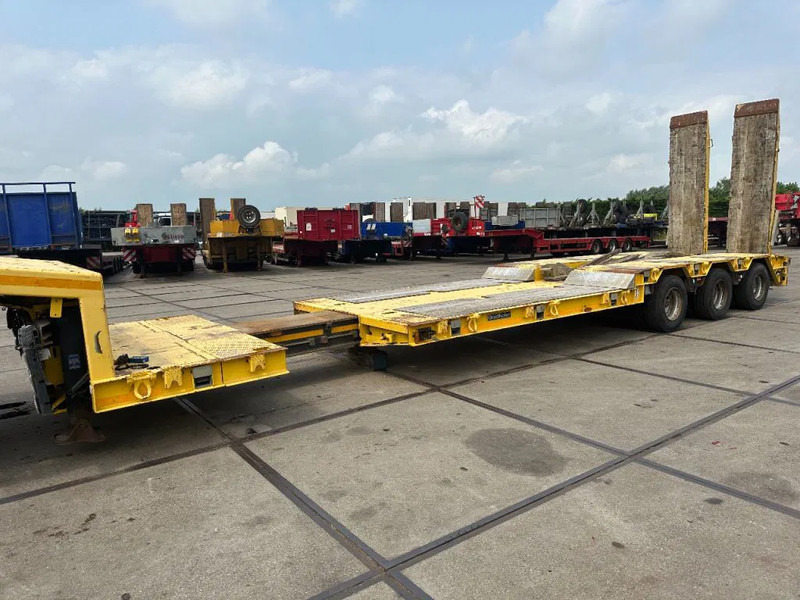 Goldhofer 3 AS GESTUURD REMOTE CONTROLE 1,2 M EXTENDABLE - Semi-remorque surbaissé: photos 2 Goldhofer 3 AS GESTUURD REMOTE CONTROLE 1,2 M EXTENDABLE - Semi-remorque surbaissé: photos 2