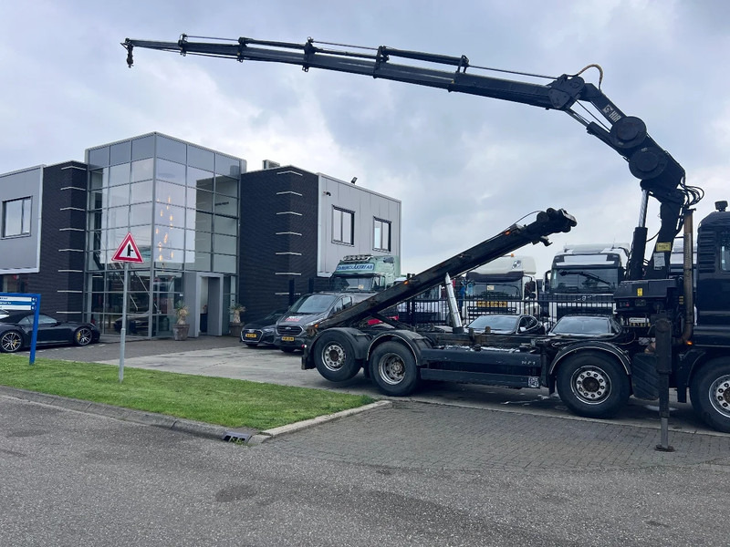 MAN TGS 35.440 8X2-4 + HIAB 220C-5 REMOTE + CABLE LIFT AUTOMATIC — crédit-bail MAN TGS 35.440 8X2-4 + HIAB 220C-5 REMOTE + CABLE LIFT AUTOMATIC: photos 6