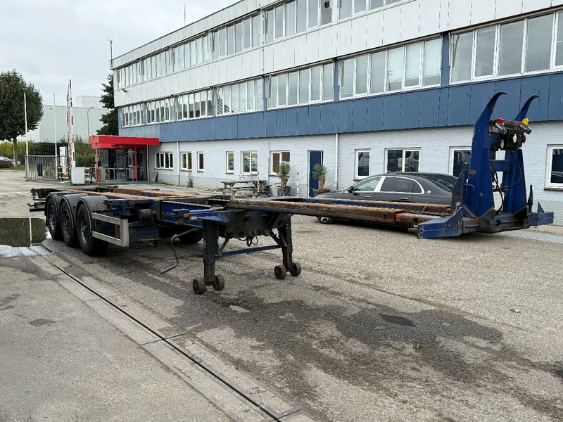 Renders EURO 800 - MULTCHASSIS - 3x BPW AXLE + 2 LIFTING AXLES - Semi-remorque porte-conteneur/ Caisse mobile: photos 2 Renders EURO 800 - MULTCHASSIS - 3x BPW AXLE + 2 LIFTING AXLES - Semi-remorque porte-conteneur/ Caisse mobile: photos 2