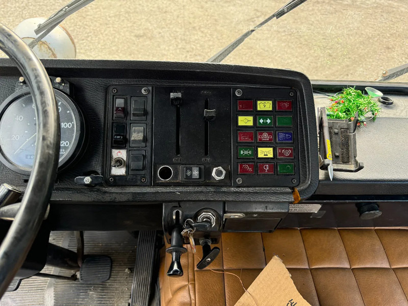 Châssis cabine Scania LB141 V8 6X2 HUB REDUCTION - FULL STEEL SUSP. - MANUAL GEAR: photos 15