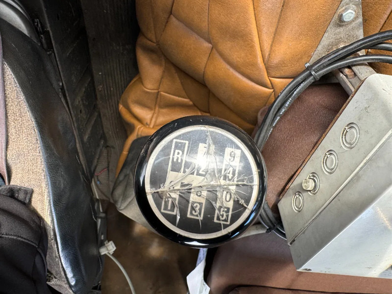 Châssis cabine Scania LB141 V8 6X2 HUB REDUCTION - FULL STEEL SUSP. - MANUAL GEAR: photos 17