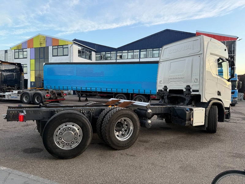 Scania R500 NGS 6X2 - ONLY 205.204 KM + STEERING & LIFTING AXLE - Châssis cabine: photos 4 Scania R500 NGS 6X2 - ONLY 205.204 KM + STEERING & LIFTING AXLE - Châssis cabine: photos 4