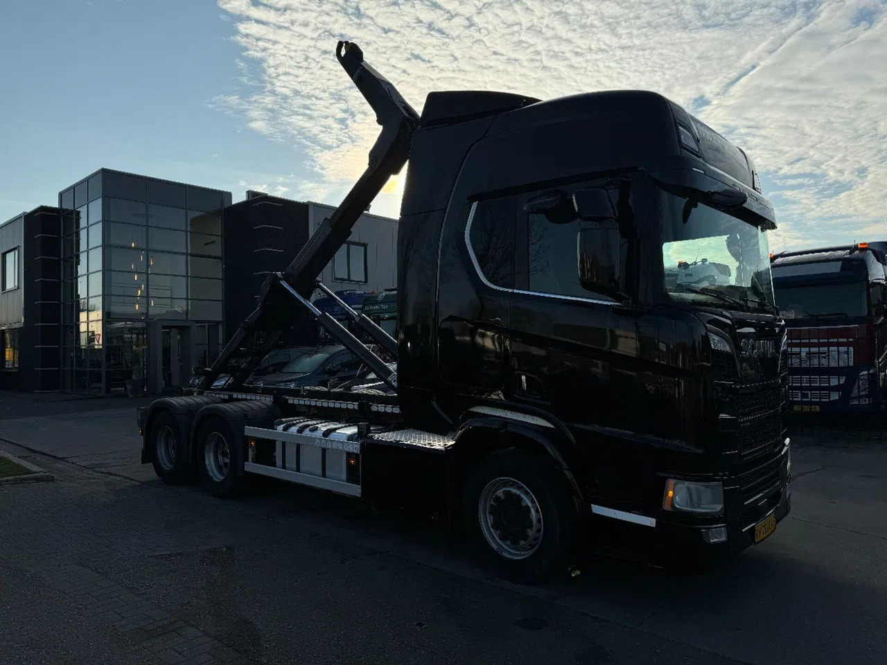 Scania R580 V8 NGS 6X2 EURO 6 VDL 20T HOOK - Camion ampliroll: photos 4 Scania R580 V8 NGS 6X2 EURO 6 VDL 20T HOOK - Camion ampliroll: photos 4