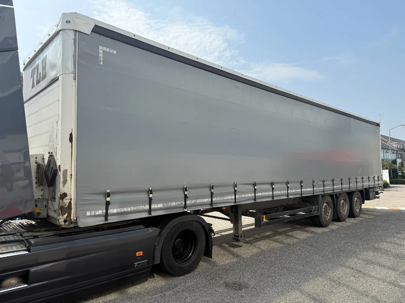 Schmitz Cargobull 3 AXLE + COIL - DISC BRAKES + SLIDING ROOF - Semi-remorque rideaux coulissants: photos 1 Schmitz Cargobull 3 AXLE + COIL - DISC BRAKES + SLIDING ROOF - Semi-remorque rideaux coulissants: photos 1