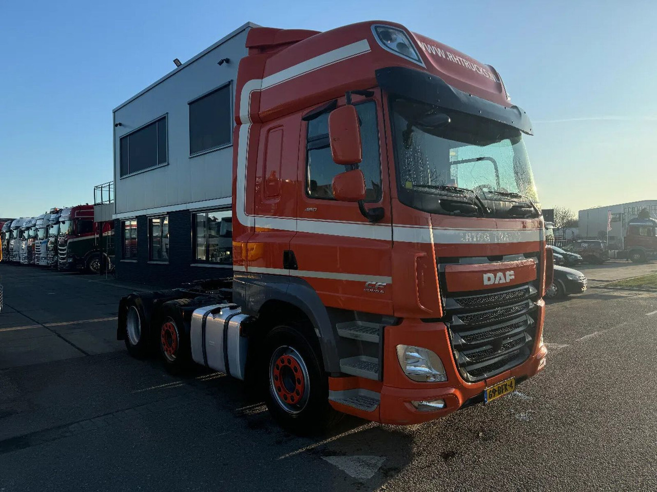 DAF CF 460 6X2 - EURO 6 + LIFT/STEERING AXLE DAF CF 460 6X2 - EURO 6 + LIFT/STEERING AXLE - Tracteur routier: photos 3 DAF CF 460 6X2 - EURO 6 + LIFT/STEERING AXLE DAF CF 460 6X2 - EURO 6 + LIFT/STEERING AXLE - Tracteur routier: photos 3