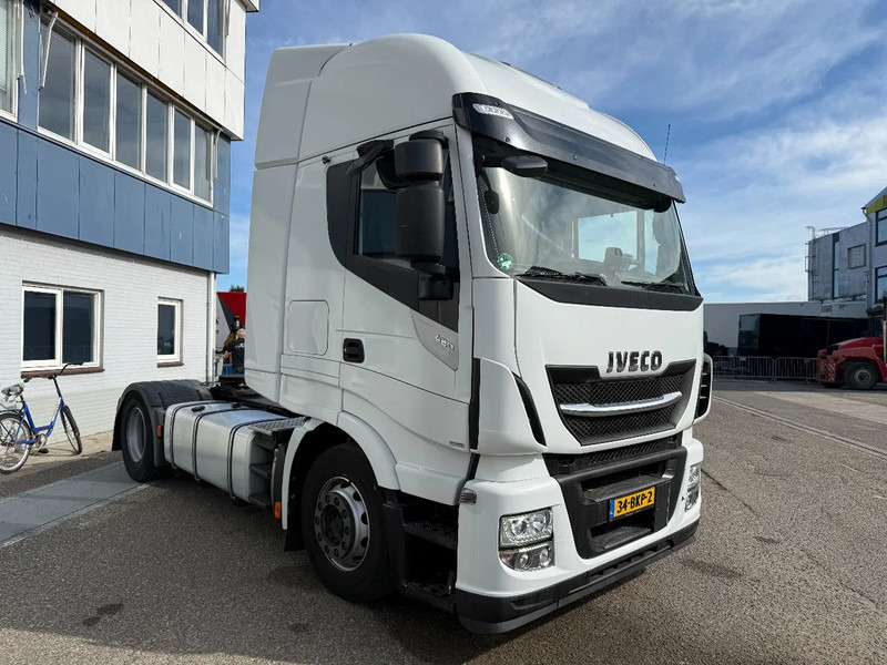 Iveco Stralis 440.42 Iveco AS440STX/P Hi-Way Stralis - Tracteur routier: photos 1 Iveco Stralis 440.42 Iveco AS440STX/P Hi-Way Stralis - Tracteur routier: photos 1