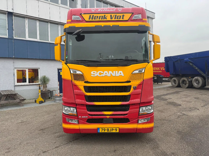 Scania R450 4X2 EURO 6 ADR SKIRTS DOUBLE TANK - Tracteur routier: photos 2 Scania R450 4X2 EURO 6 ADR SKIRTS DOUBLE TANK - Tracteur routier: photos 2