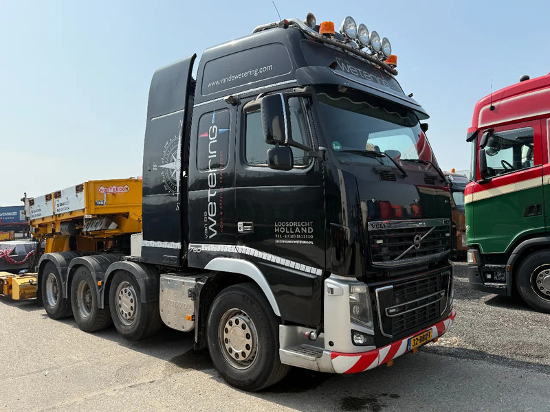Volvo FH 16.750 8X4 - 160 TON + RETARDER - Tracteur routier: photos 3 Volvo FH 16.750 8X4 - 160 TON + RETARDER - Tracteur routier: photos 3